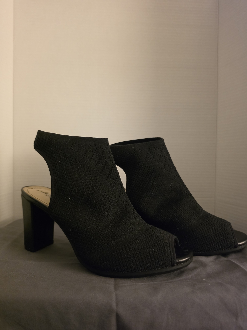 Life Stride Black Knit Open-Toe Slingback Block Heel Sandals